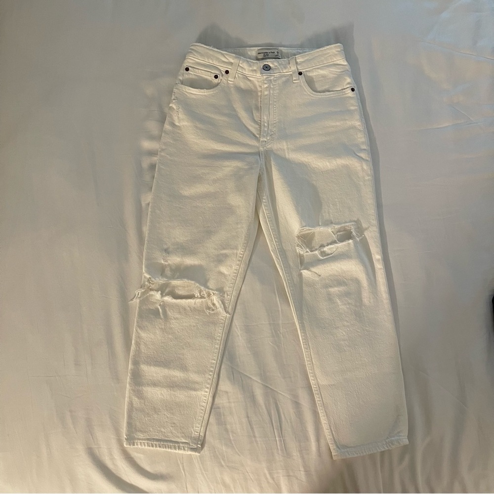 Abercrombie Curve Love High Rise Mom Jeans